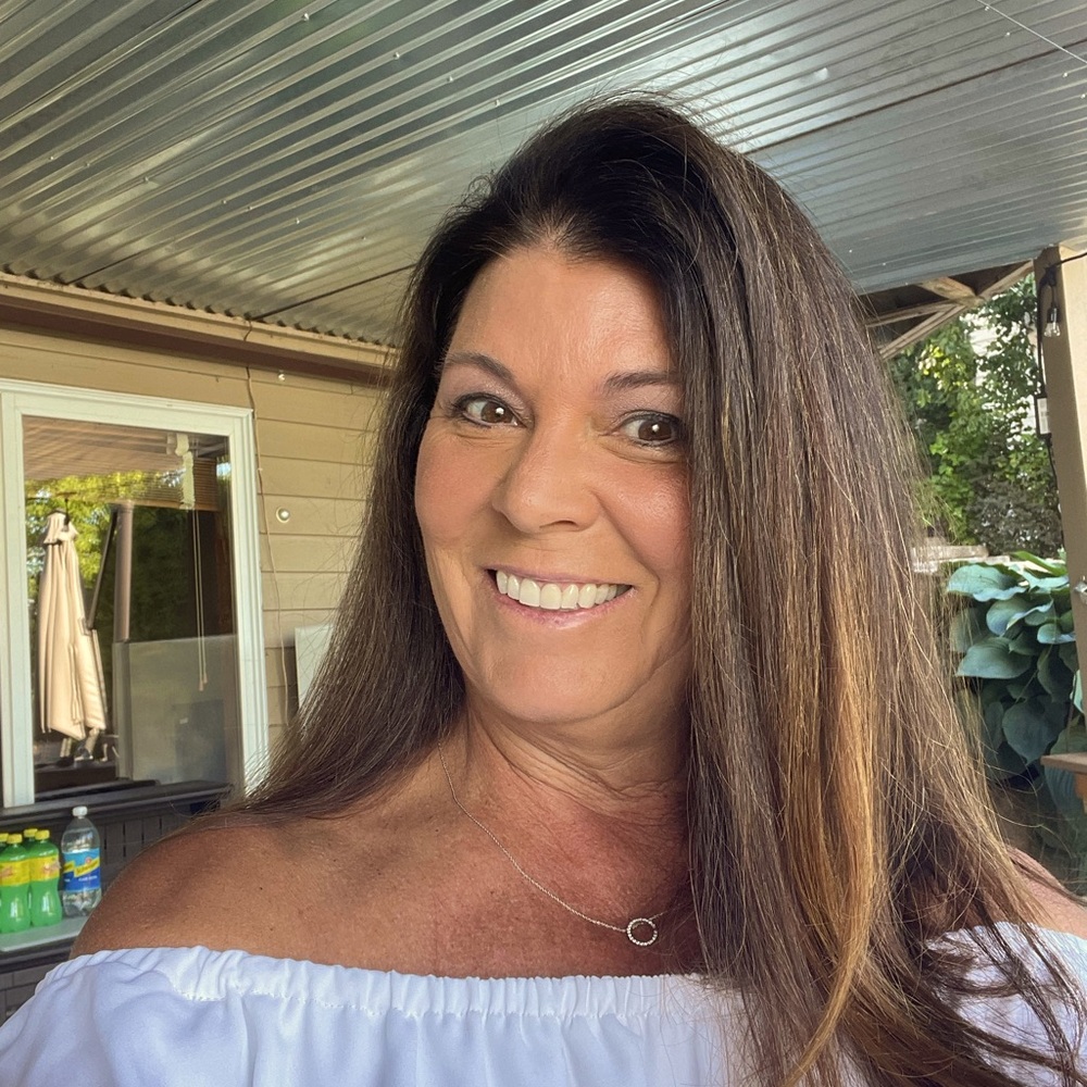 Meet your Posher, Linnette